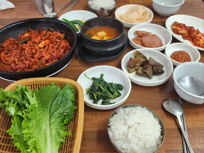 초량 불백 상차림