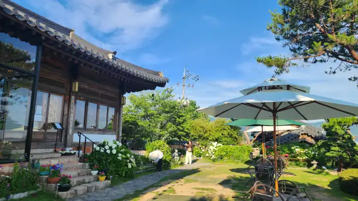 백제삼계탕 13월 정원 풍경